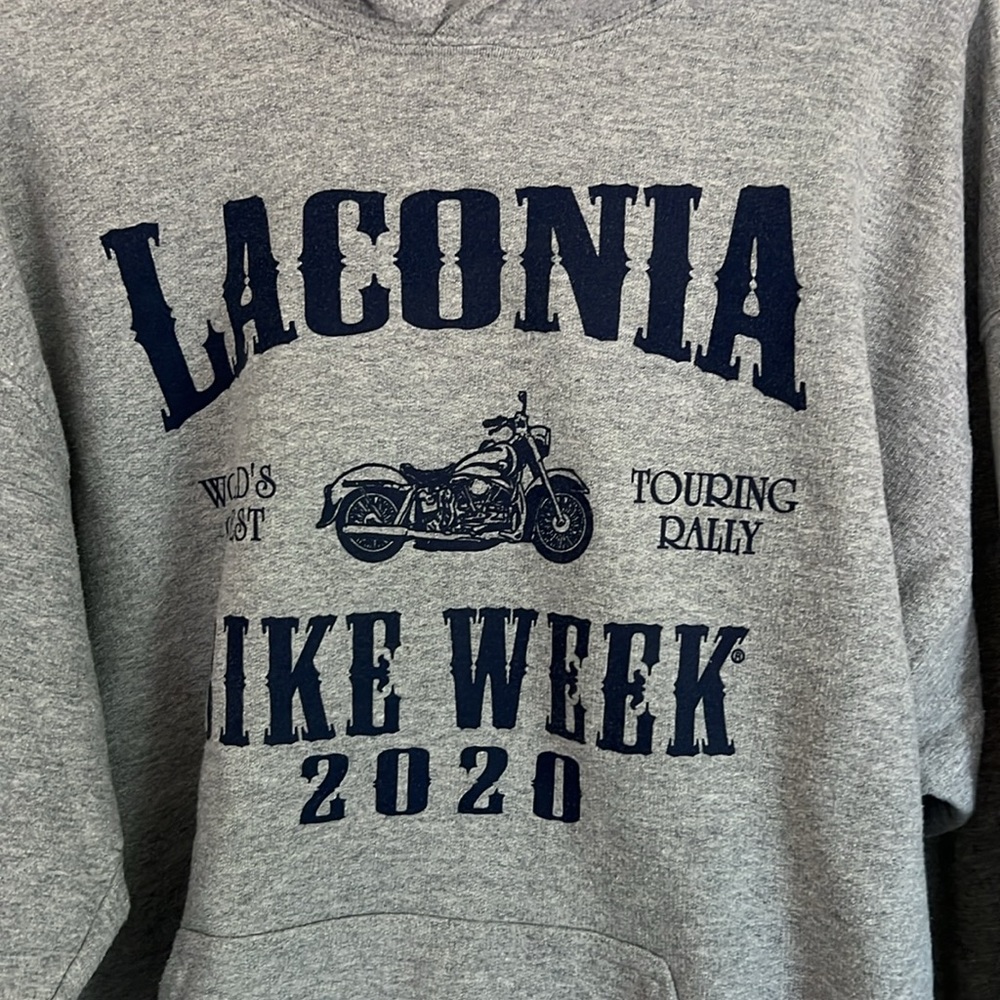 Sweatshirt - Picture 2 of 4